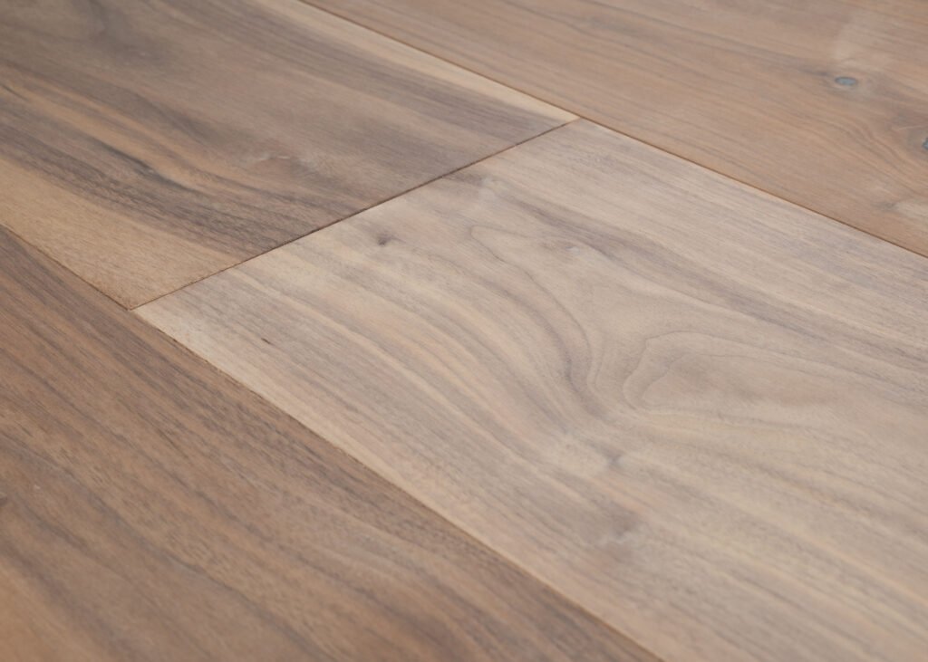 sylvania 9/16" x 7" walnut clarion