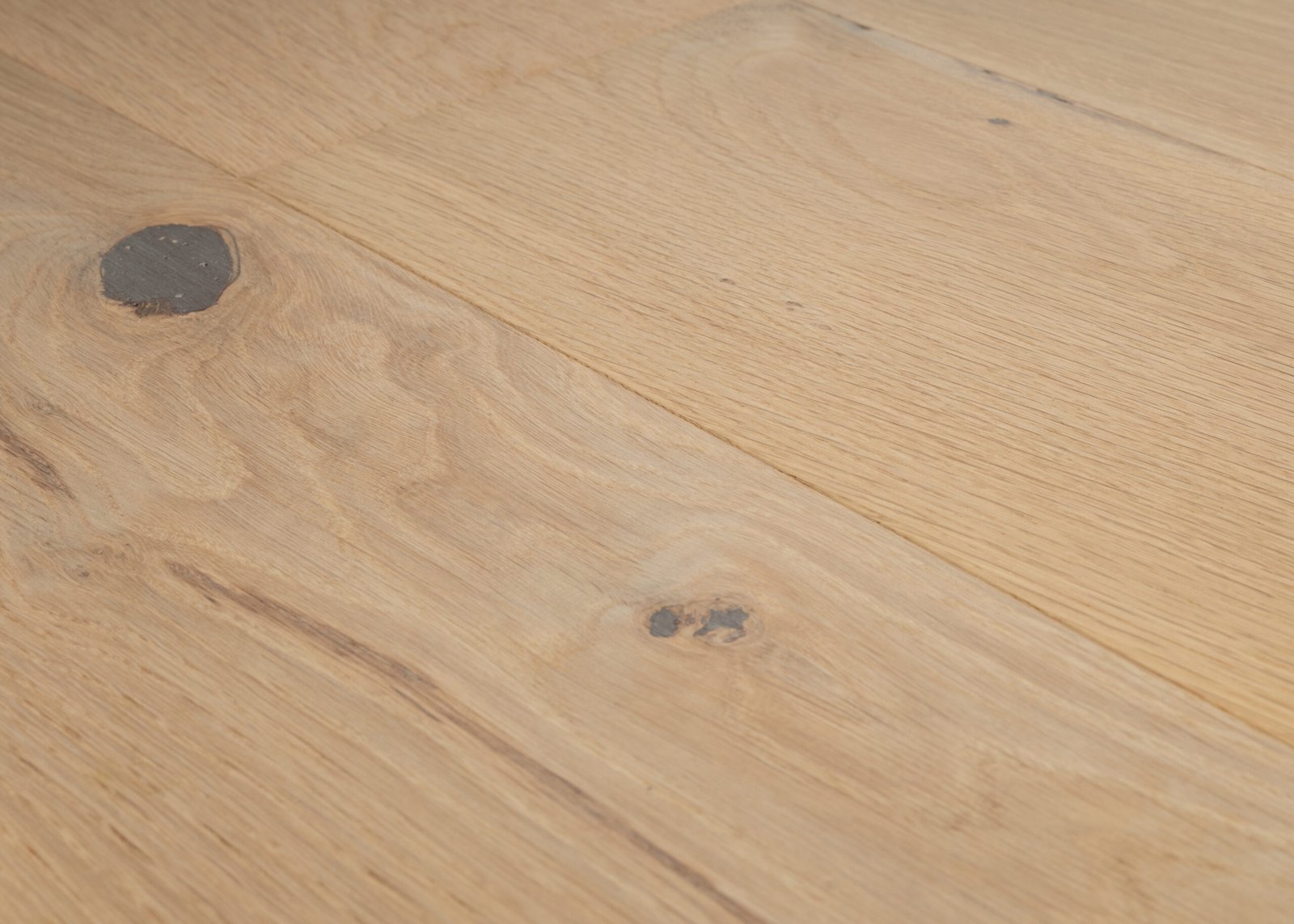 sylvania 9/16" x 7" white oak blair